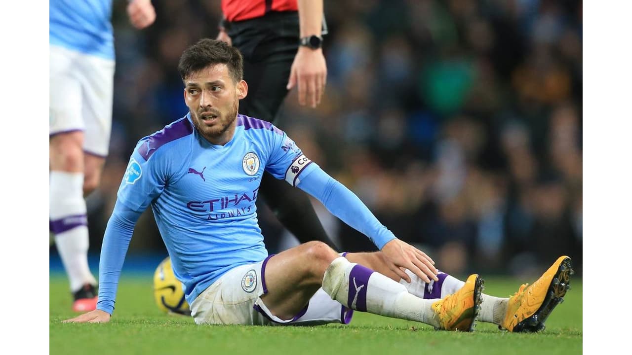 Real Sociedad anuncia a contratação do meio-campista David Silva