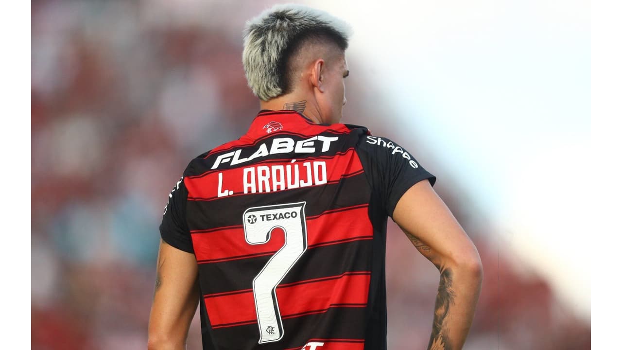 Luiz Araújo, do Flamengo, revela não estar 100% fisicamente: 'Estou nesse caminho' Luiz Araújo, do Flamengo, revela não estar 100% fisicamente: 'Estou nesse caminho'
