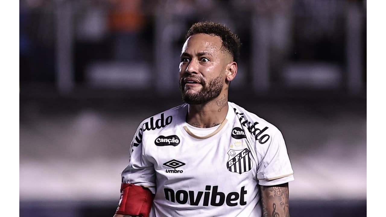 Imagem ilustrativa sobre Neymar explode quando jornalista Sormani muda prazo do duelo X1: ‘Pipocou’ e vitupera repórter