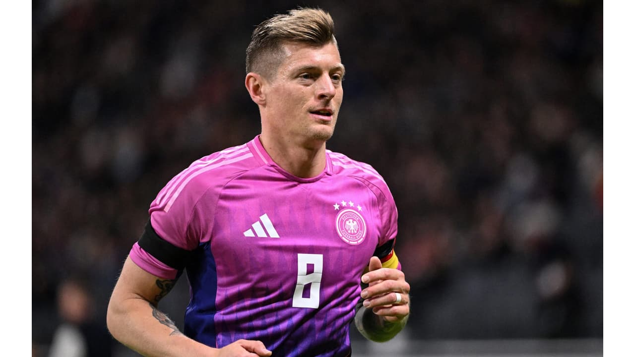 AFP__20240326__34ME4WD__v1__Hi