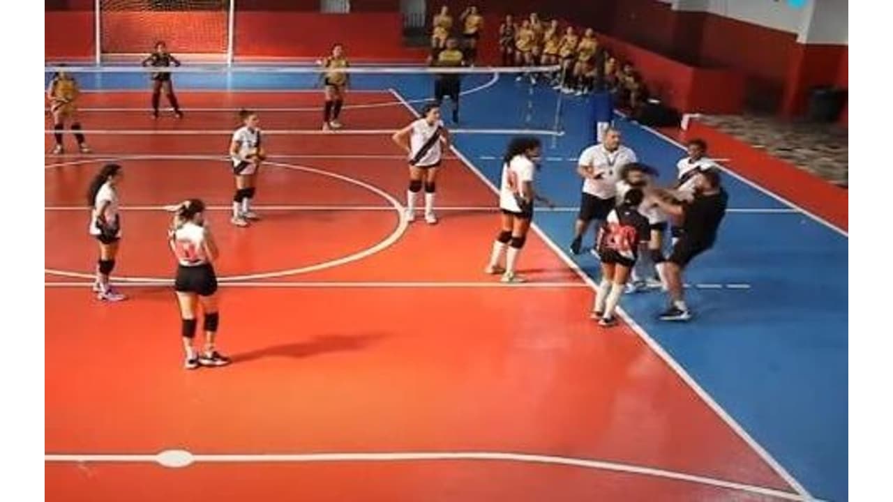 Vôlei da EIC encerra o ano com excelente resultado