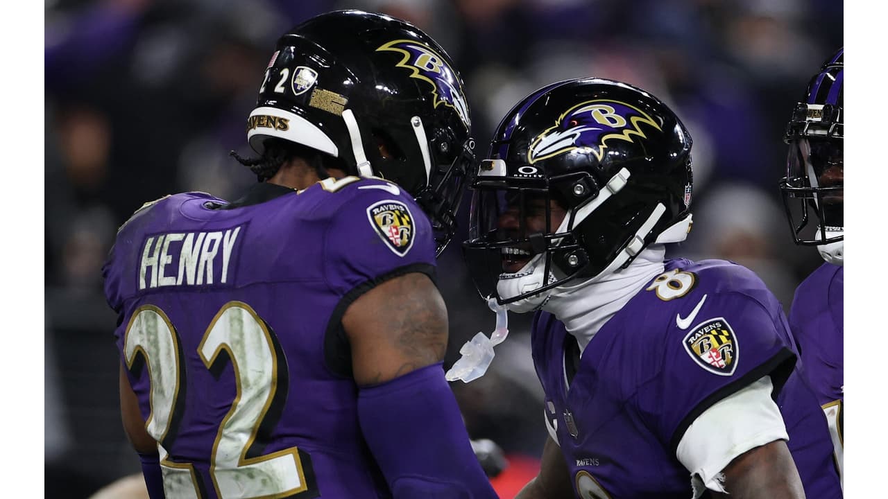 Playoffs da NFL: Ravens dominam primeiro tempo e vencem os Steelers