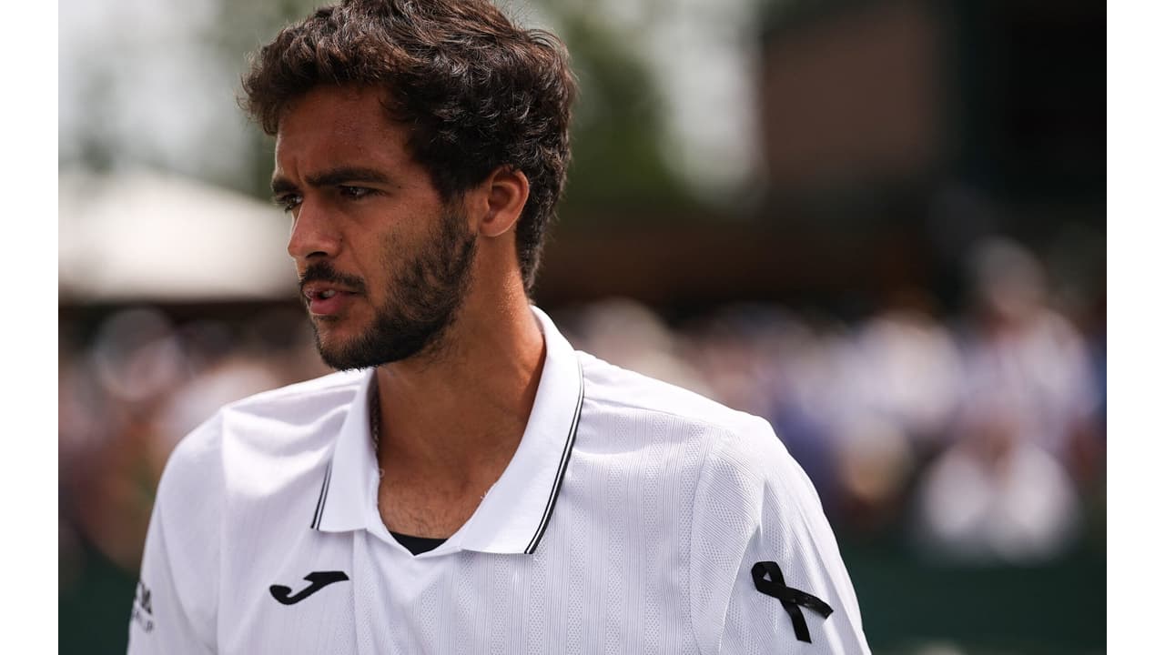 Português quebra protocolo e homenageia Diogo Jota em Wimbledon