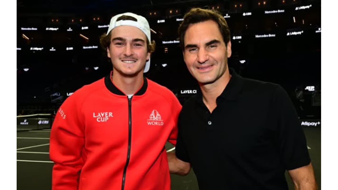 João Fonseca encontra ídolo Roger Federer; veja vídeo João Fonseca encontra ídolo Roger Federer; veja vídeo