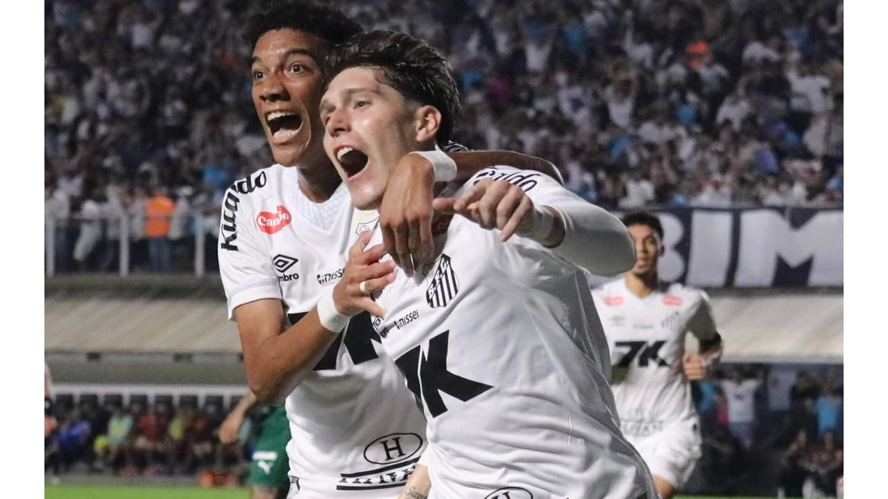Santos Vence no Apagar das Luzes, Bate o Palmeiras e Sacode o Brasileirão! ⚽️