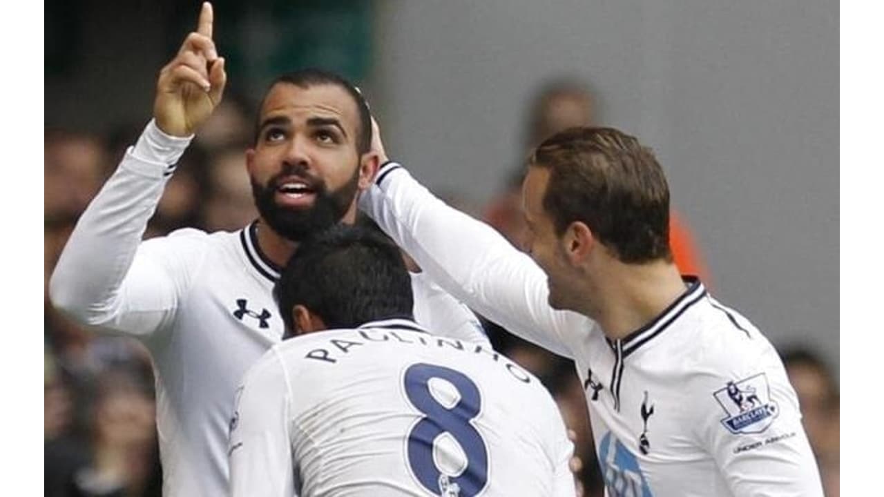 Por onde anda Sandro, ex-volante de Internacional e Tottenham?