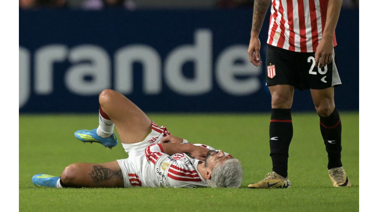 Flamengo em Alerta: Arrascaeta Sai do Jogo e Deixa Torcida Preocupada!
