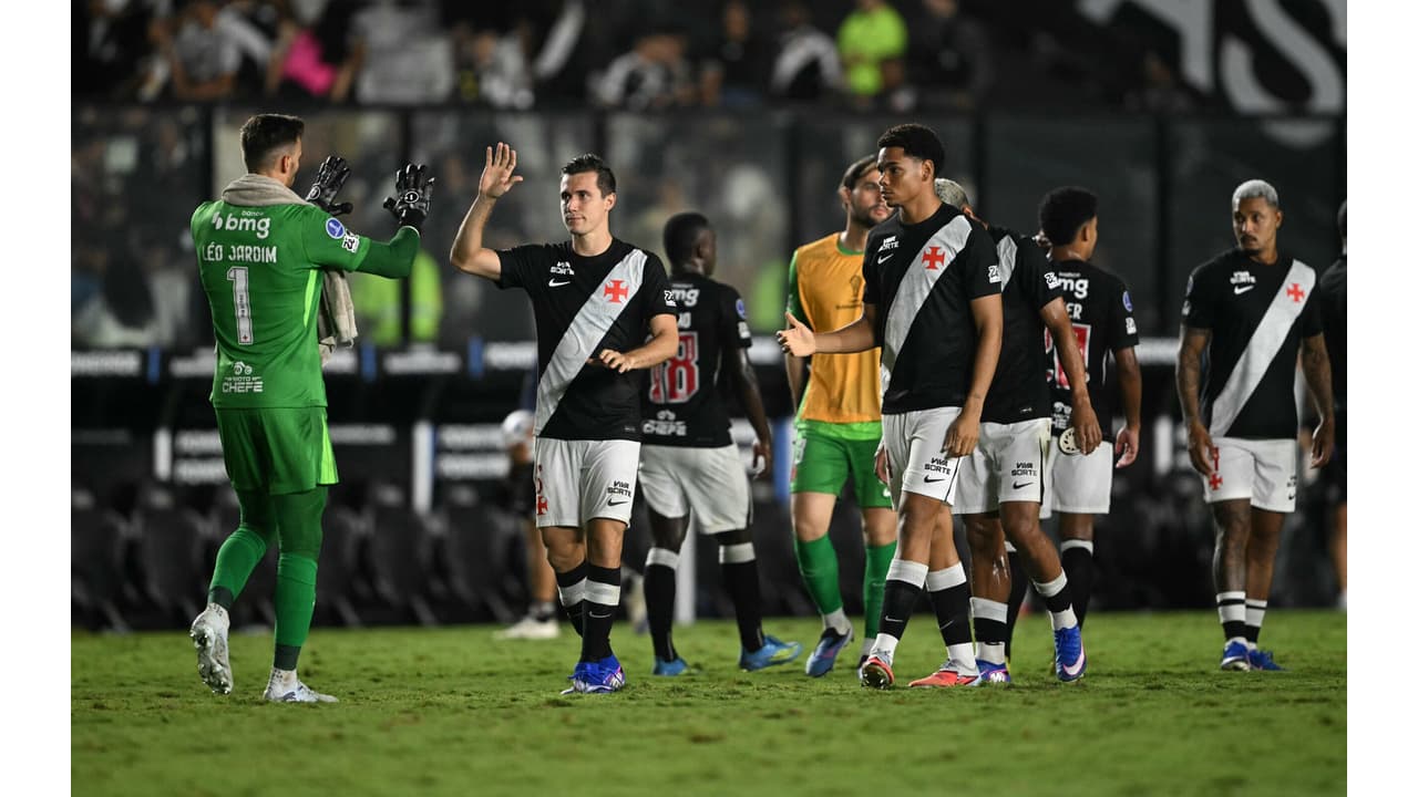 Vasco Confiante! Alexandre Mendes Revela Estratégias e Mistério para o Clássico