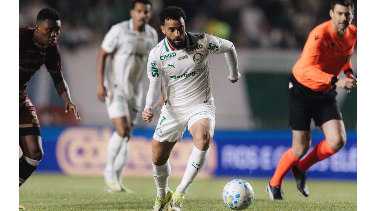 Urgente! Palmeiras Sofre Baixa Crucial: Estrela se Lesiona em Jogo Chave!
