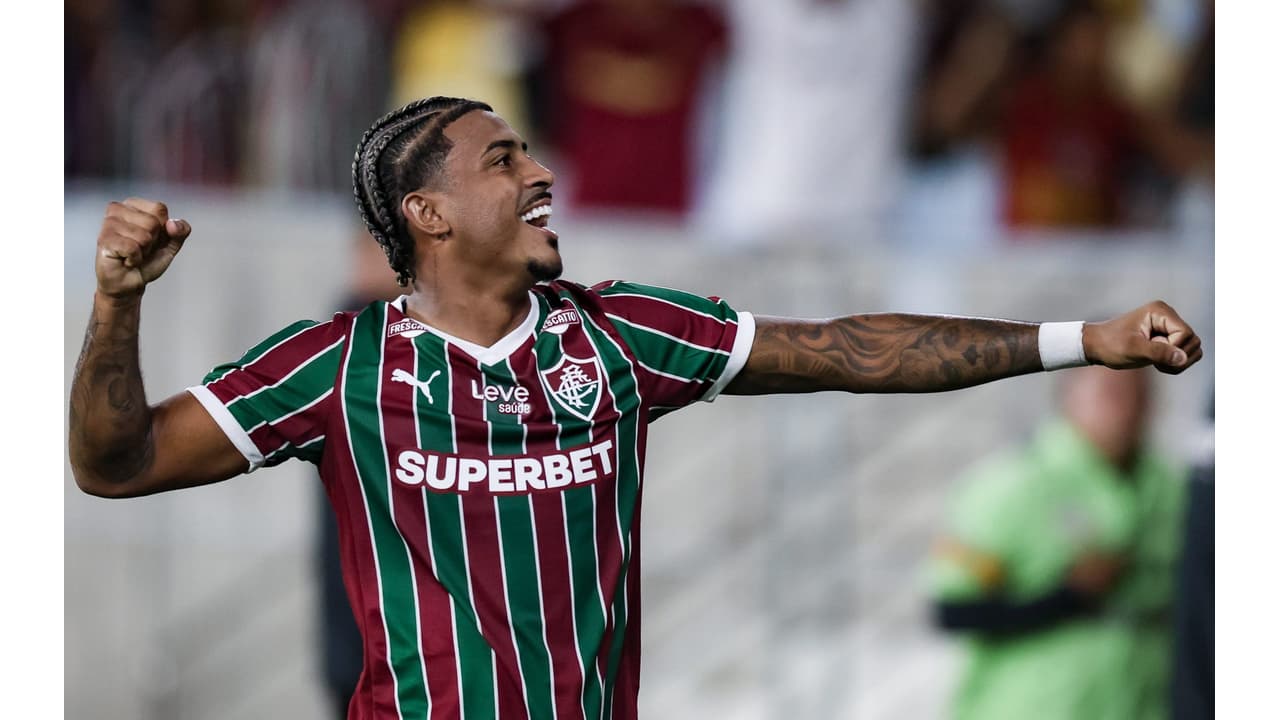John Kennedy Brilha, mas Empate do Fluminense Gera 'Gosto de Derrota' e Críticas