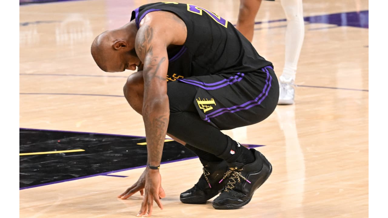 LeBron James Sofre Nova 'Vassourada': Relembre as Vezes em que o Rei Foi Derrotado nos Playoffs