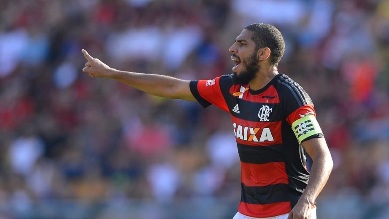 Críticas à perda de identidade no futebol brasileiro