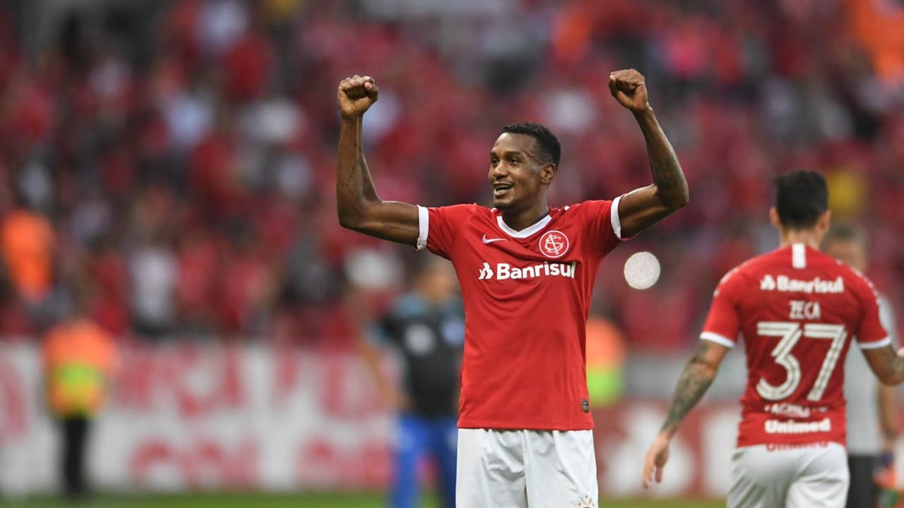 Edenilson reencontra estádio onde é o maior artilheiro no Grêmio