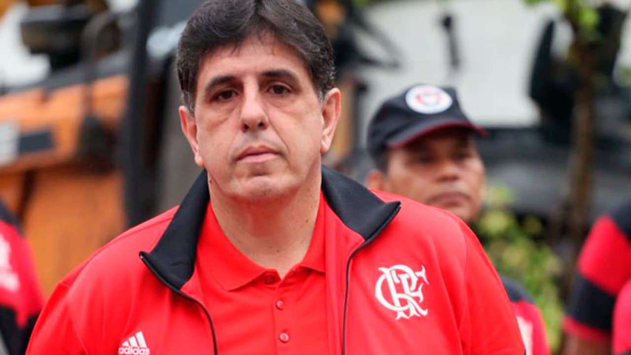 Presidente propõe expansão das Casas Flamengo em todo Brasil.
