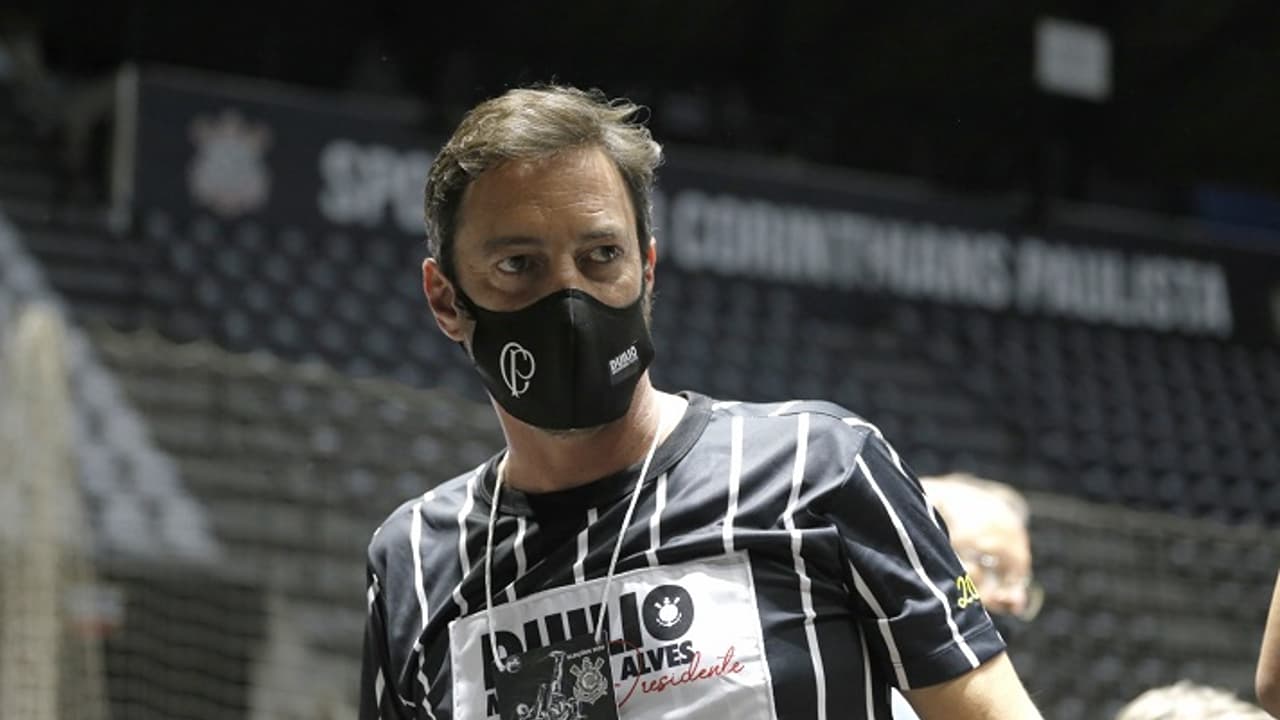 Representantes de uniformizada se reúnem com presidente do Corinthians ...