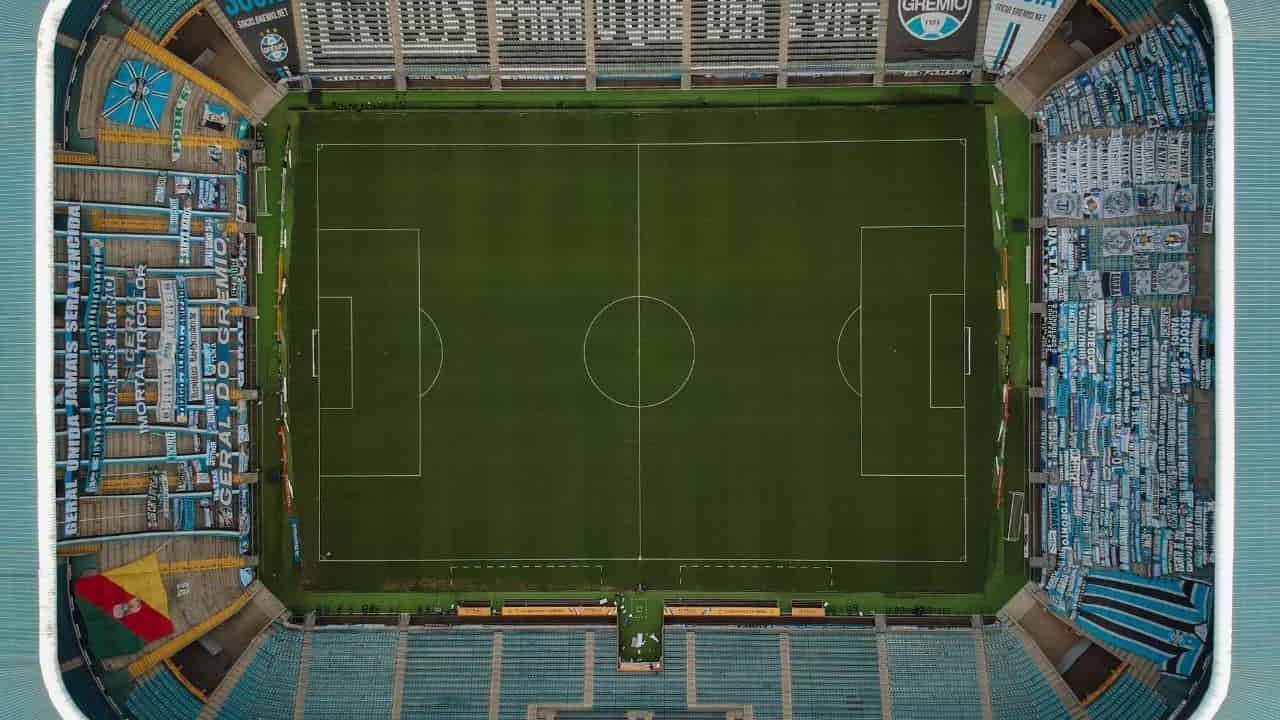 Grêmio adquire parte da dívida da Arena em movimento estratégico para clube.