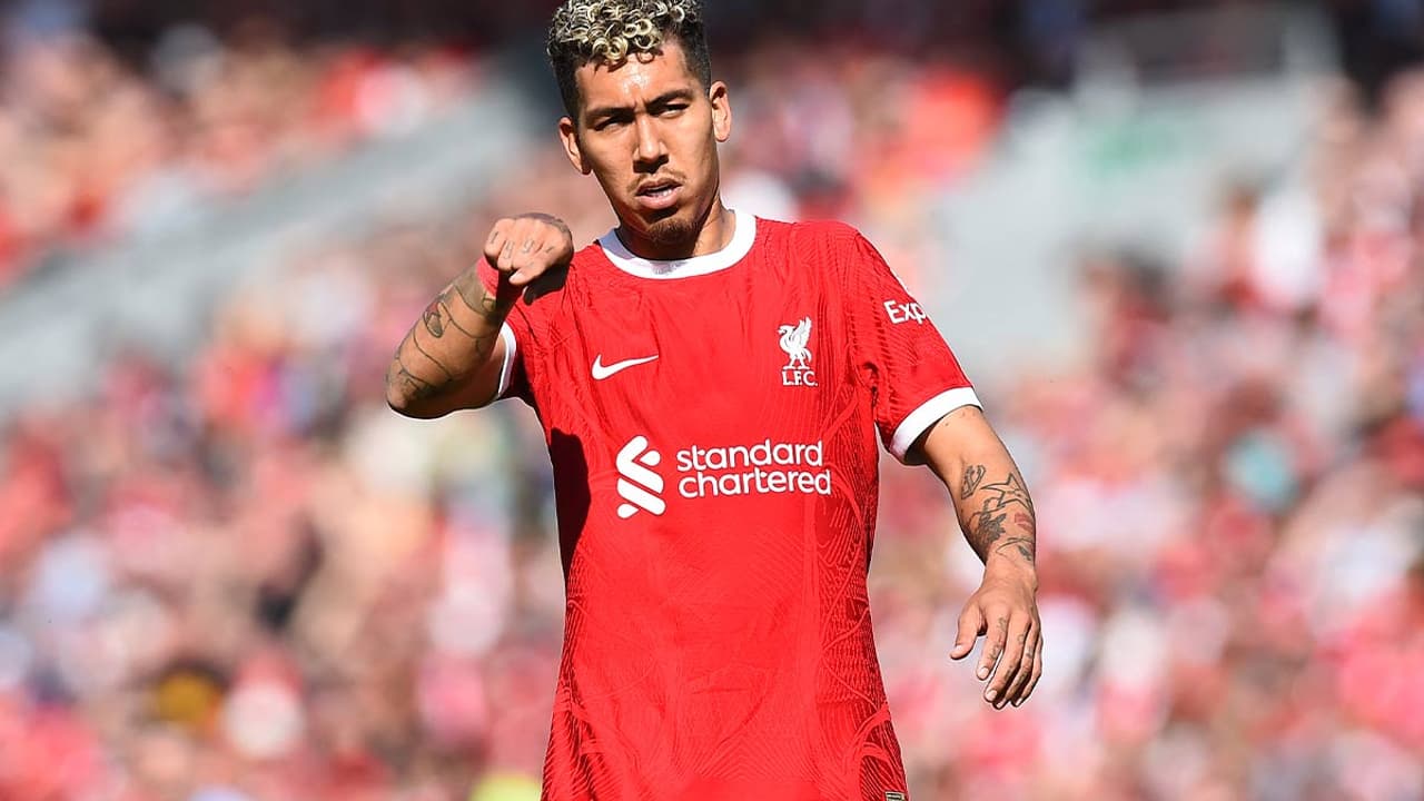SERÁ QUE VEM? Flamengo consulta valores por Roberto Firmino com aprovação de Filipe Luís