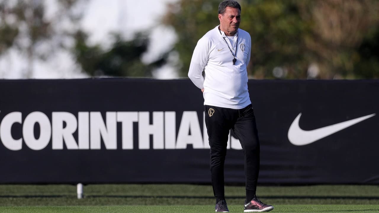 O Corinthians pensa na demissão de Luxemburgo? - Lance!