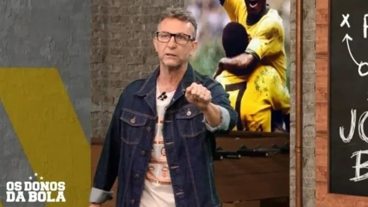 QUAL A SUA OPINIÃO? Neto corneta Memphis Depay e manda recado aos rivais após classificação do Corinthians