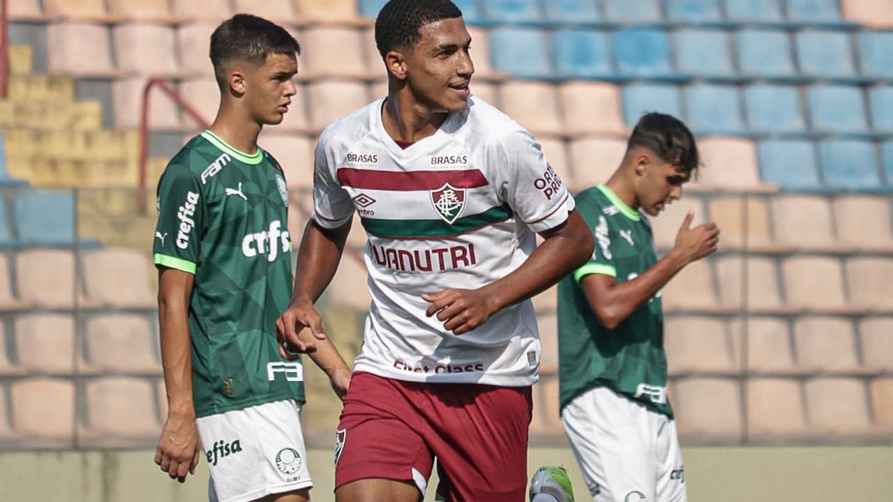 É AMANHÃ! Saiba onde assistir a final do Brasileirão sub-17 entre Palmeiras e Fluminense