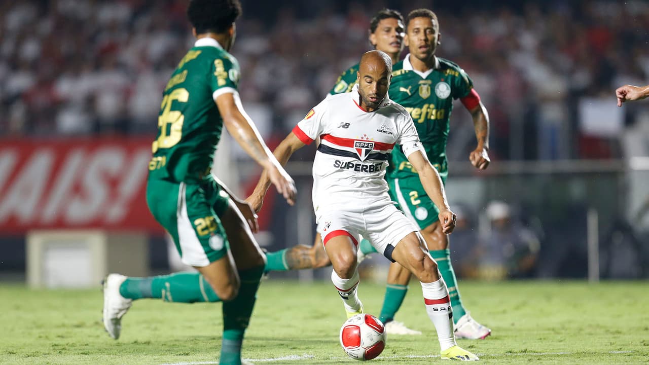 Palmeiras e São Paulo disputam vaga no G4 em reencontro após polêmicas.