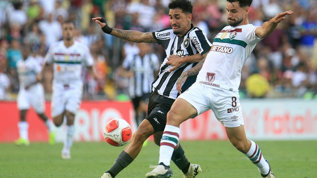 Botafogo pode alcançar feito histórico em clássico contra o Fluminense