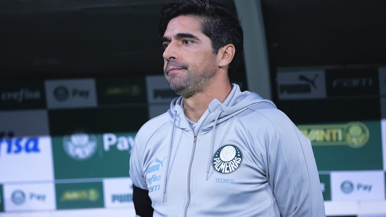 Ídolo do Palmeiras: recado após derrota para o Flamengo sugere mudanças no time.