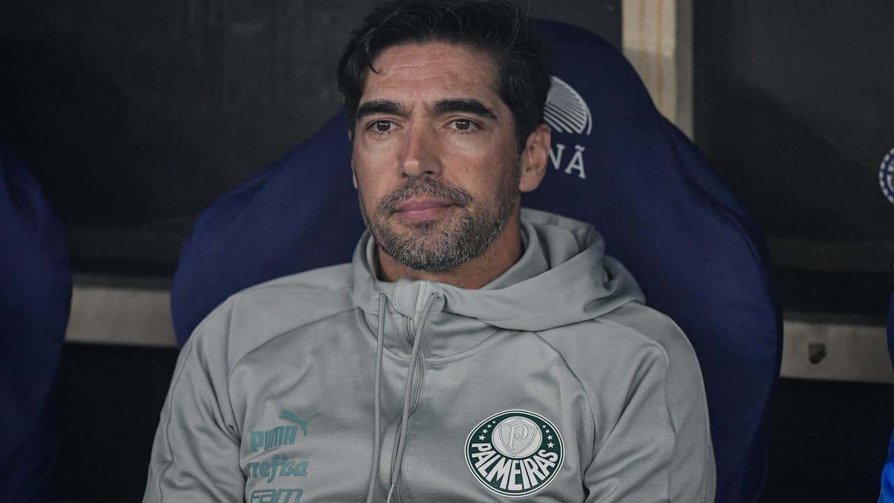 Abel Ferreira revela estratégias para Palmeiras superar Flamengo na próxima partida oficiaL.