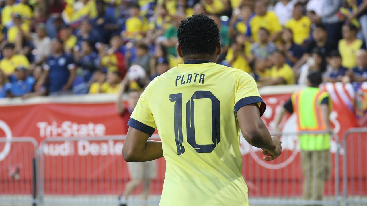 Flamengo anuncia, mas Gonzalo Plata segue fora da convocação do Equador.