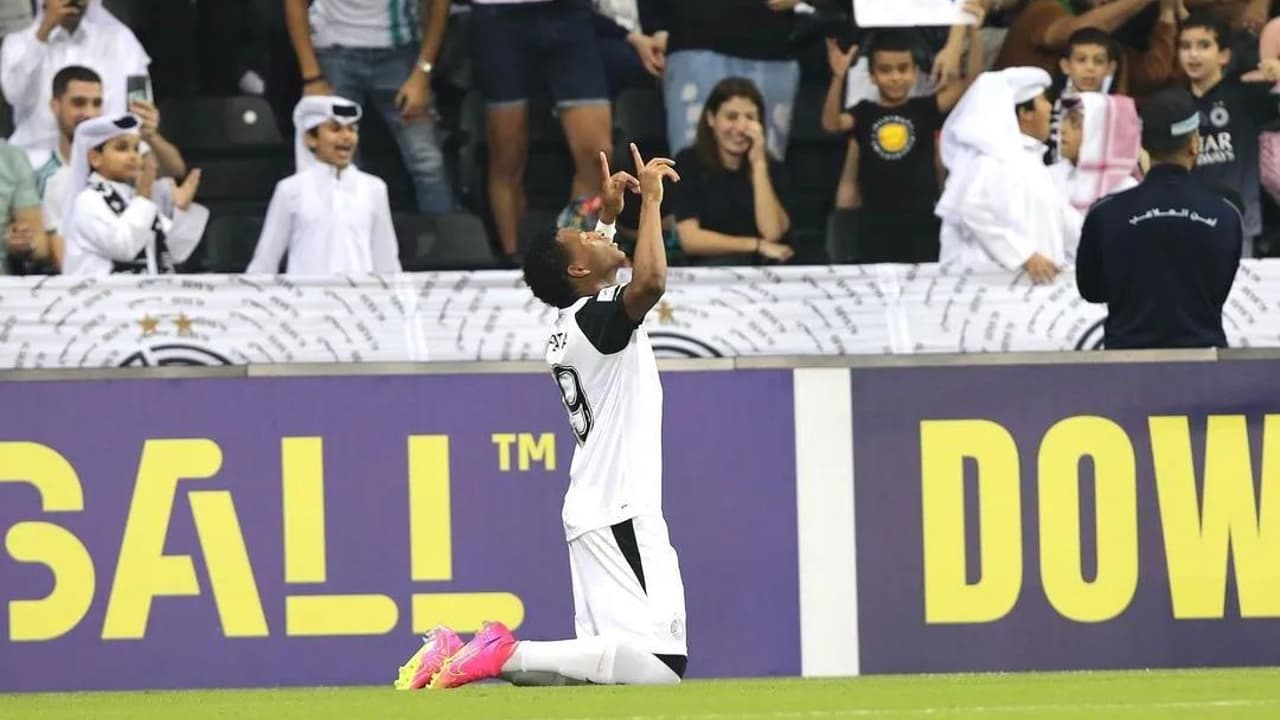 INFLUÊNCIA NOS NEGÓCIOS! Impacto da lesão de meio campista titular é refletido em reforços da equipe