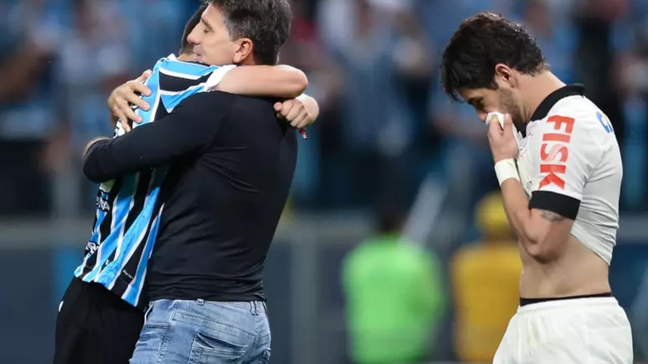 LEMBRA? Veja como foi o último confronto entre Corinthians e Grêmio pela Copa do Brasil