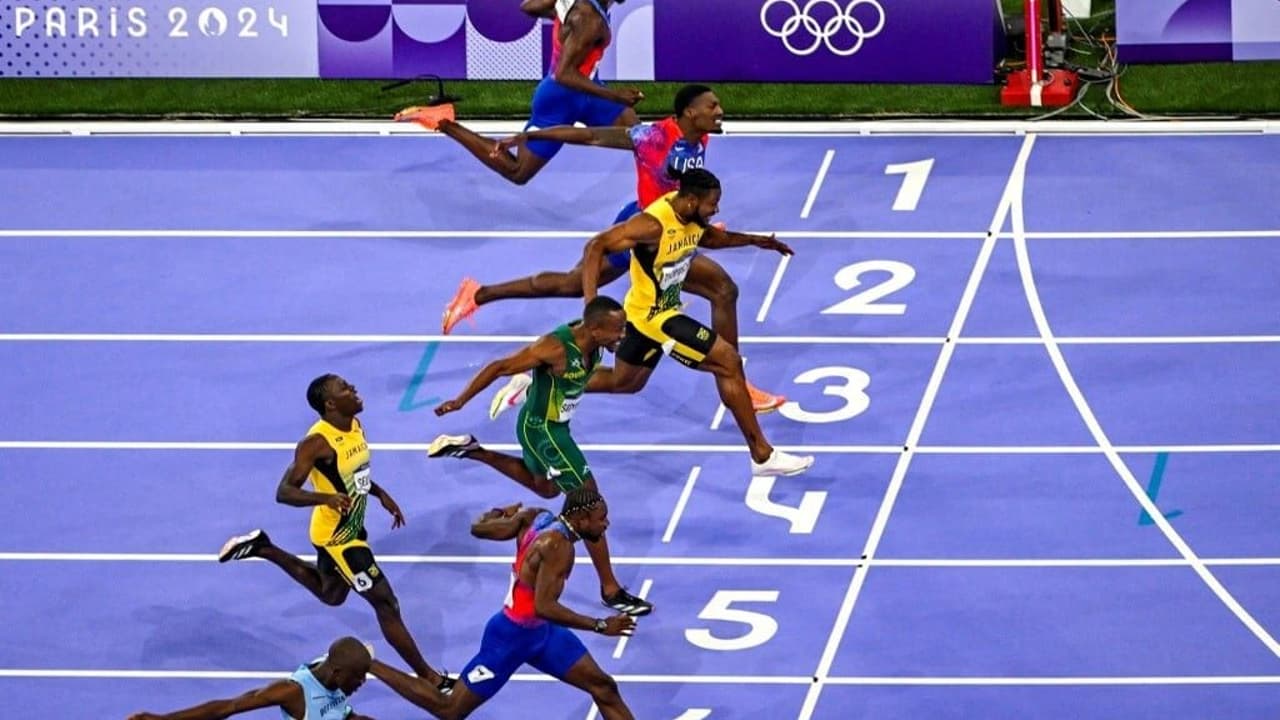 Final dos 100 metros do atletismo estabelece recorde nas Olimpíadas