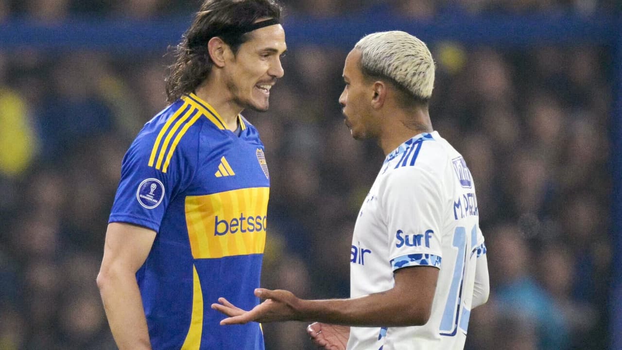 Cruzeiro domina inicialmente, mas falha defensiva resulta em derrota para o Boca Juniors.