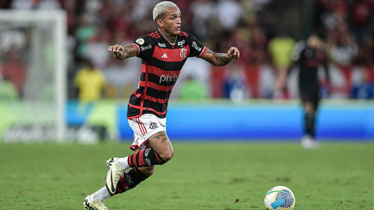 Clube da champions oferece €20 milhões por Wesley do Flamengo