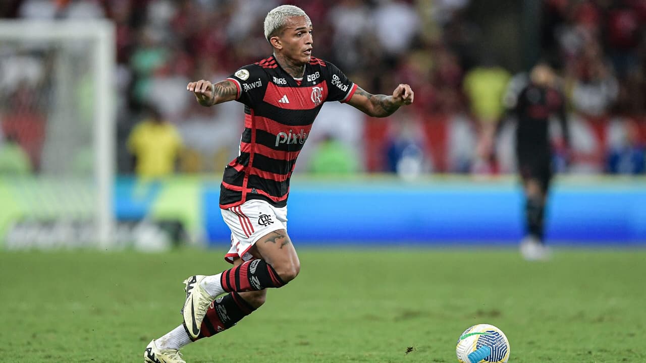 Wesley, do Flamengo, reage à polêmica: Peço que evitem comentários sem embasamento