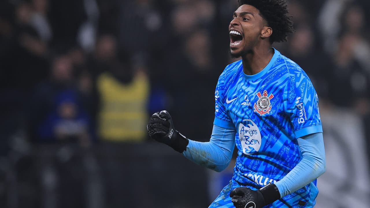Corinthians supera Grêmio nos pênaltis e avança na Copa do Brasil