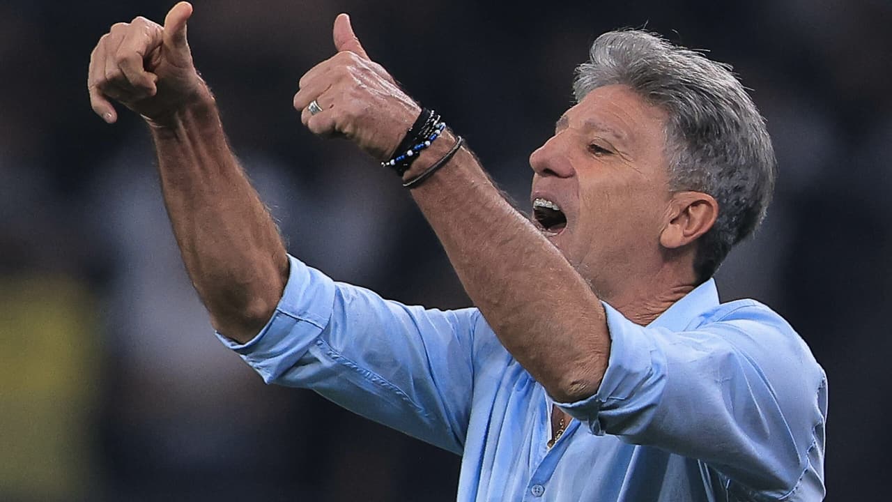 Renato elogia arbitragem em empate entre Grêmio e Corinthians: exemplo de excelência