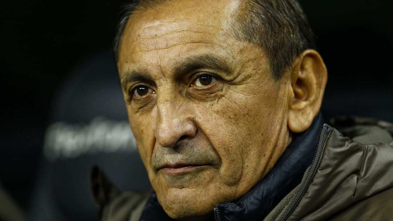 Ramón Díaz foca no futuro e promete seguir lutando após empate.