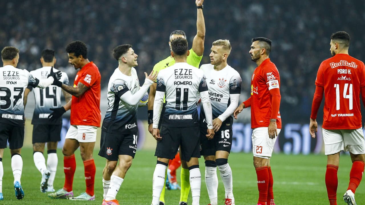 Corinthians pode ter alterações na escalação para confronto contra o RB Bragantino.