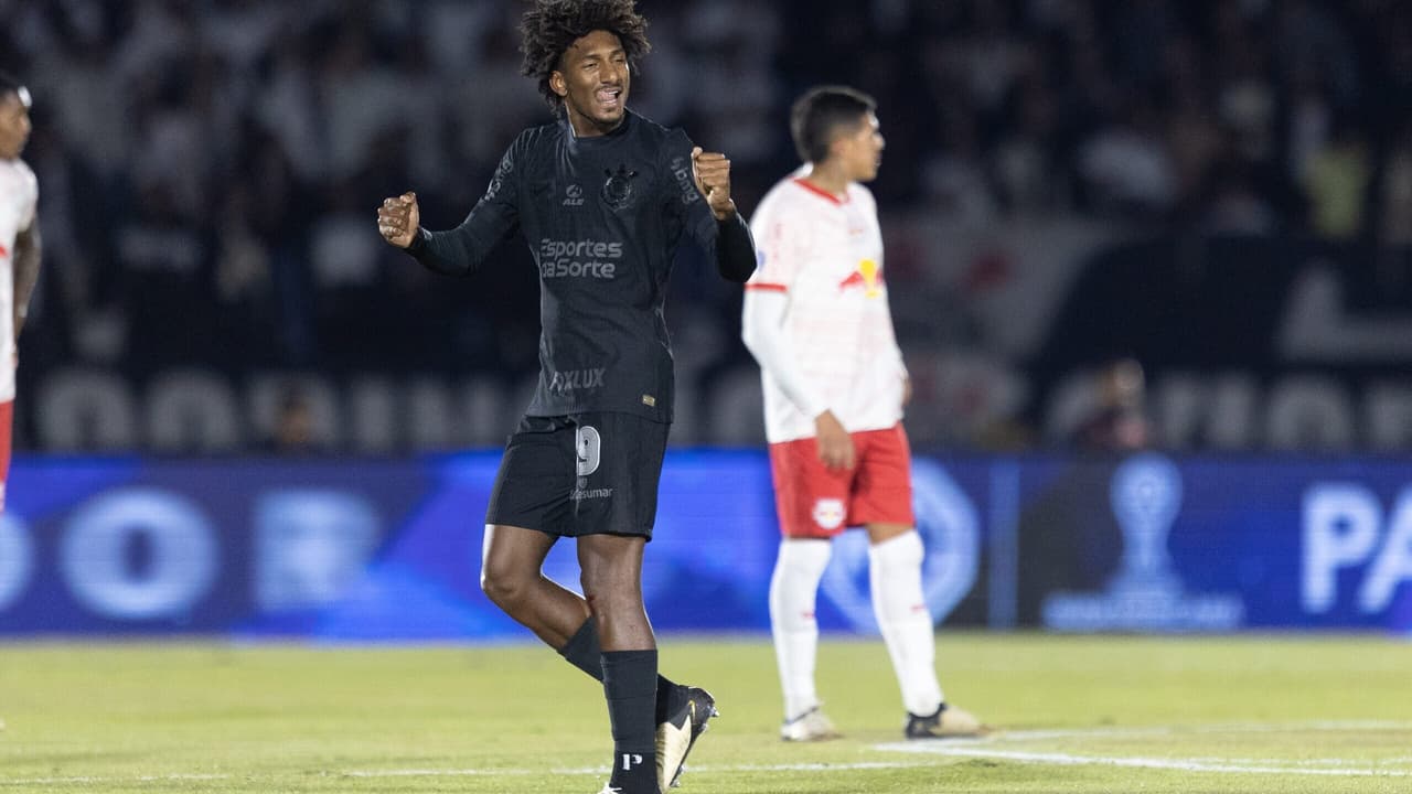 Ramon Díaz realiza alterações na escalação do Corinthians para confronto com Fluminense