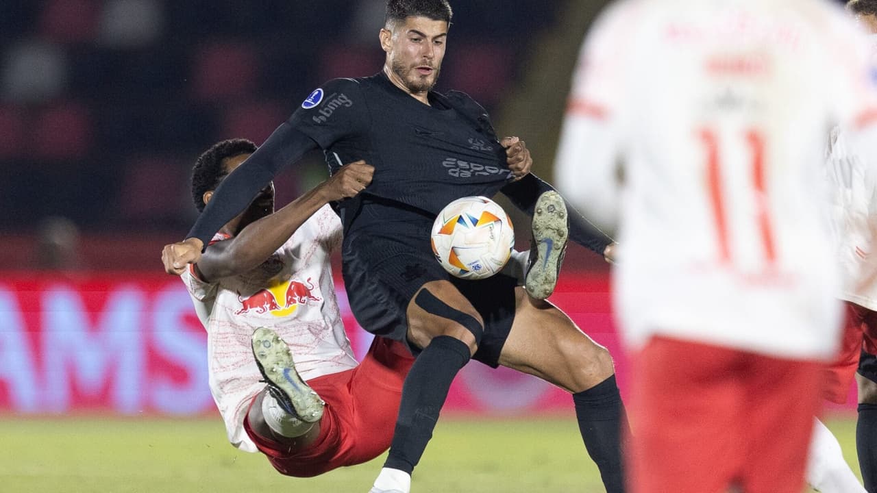 Pedro Raul conta influência de Ramón Díaz em recuperação no Corinthians