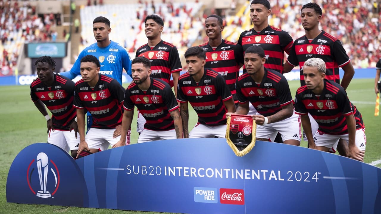 Torcedores do Flamengo elogiam jovem promissor da base: potencial comparado ao Messi