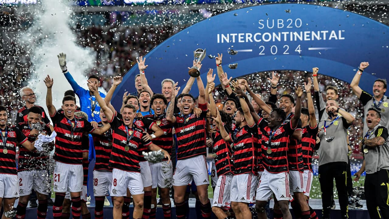 Jovem jogador do Flamengo provoca: Palmeiras não possui título mundial