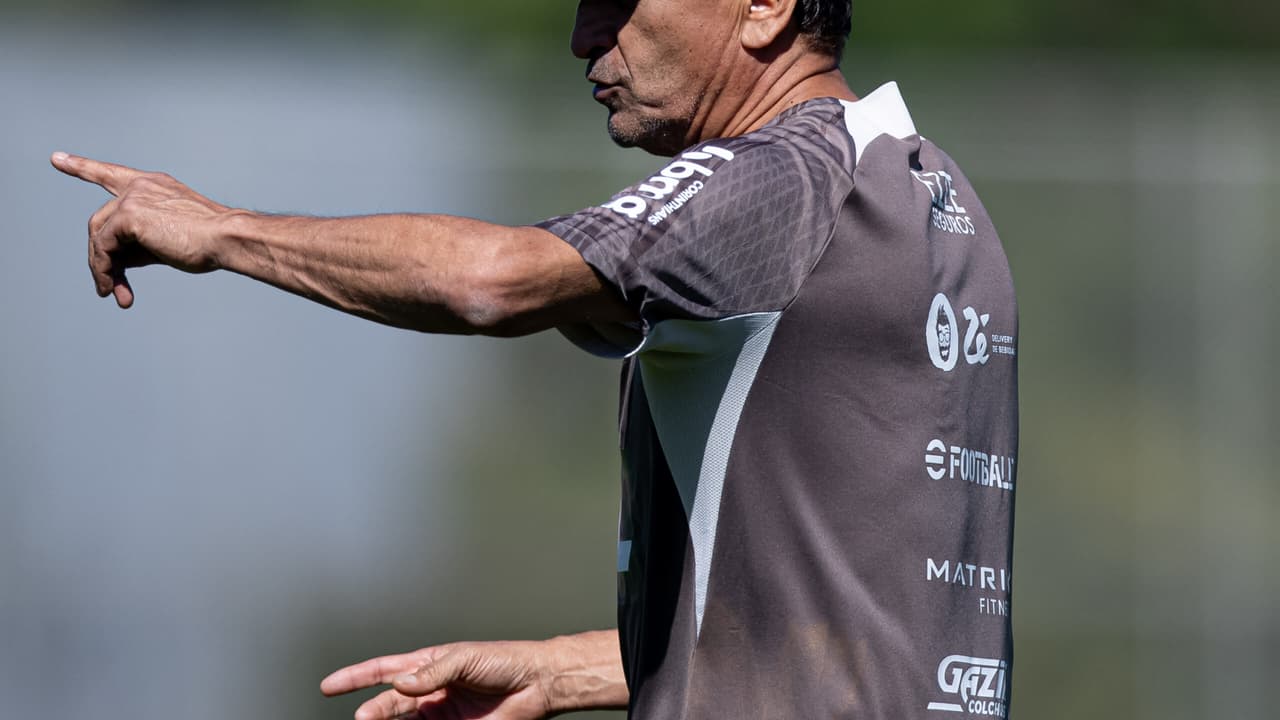 QUEM JOGA? Corinthians planeja alterações no ataque para oitavas da Sul-Americana.