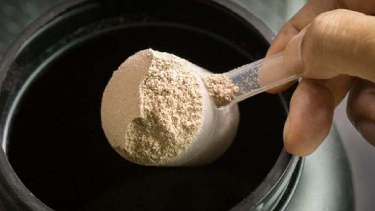 Whey protein com melhor custo-benefício em 2025: Veja lista