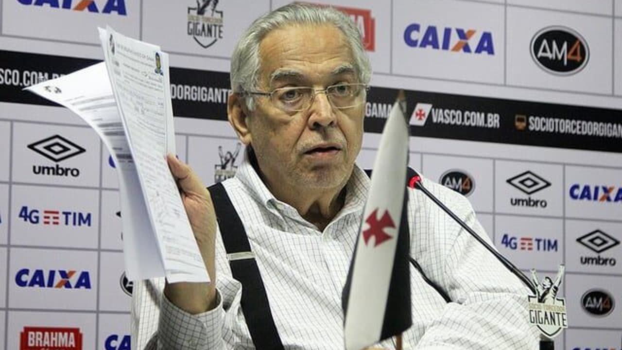 Ex-técnico revela jogador solicitado por Eurico Miranda para marcar gols no Flamengo.