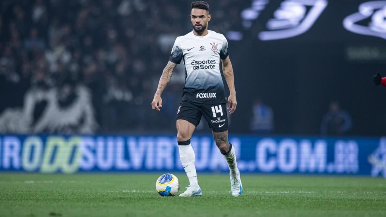 Corinthians: Raniele retorna à equipe titular após quatro rodadas.