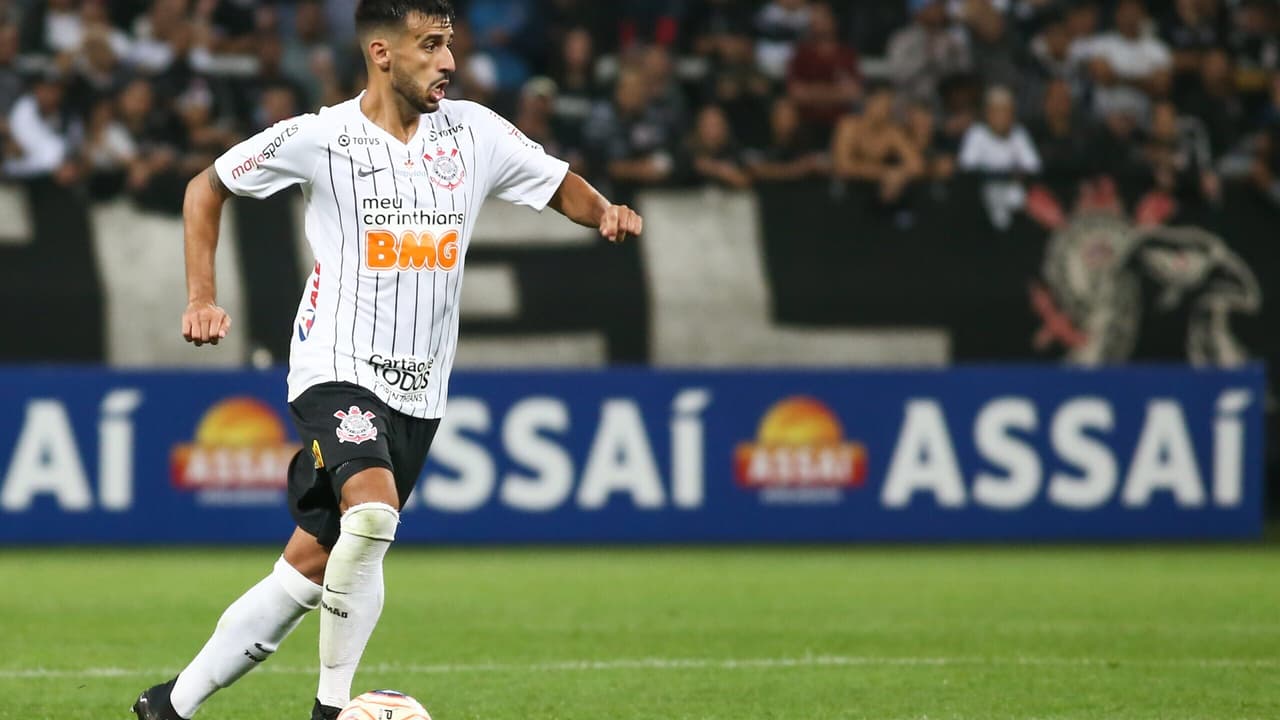 Cria do Flamengo declara Corinthians como principal clube da carreira