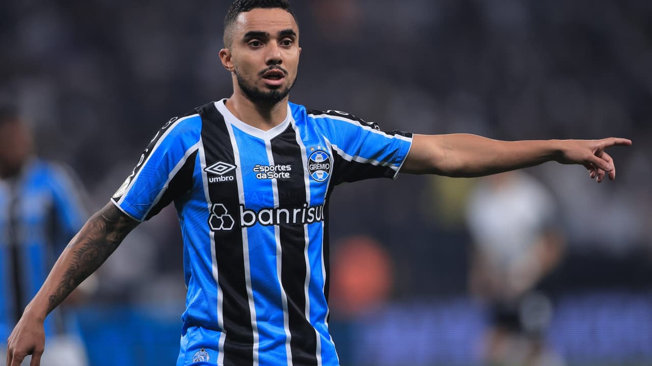 Lateral do Grêmio tem lesão confirmada e desfalca time no Brasileirão