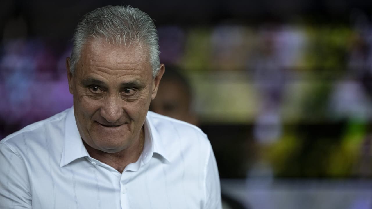 Tite minimiza gol de bola aérea do Corinthians contra o Flamengo: análise técnica.